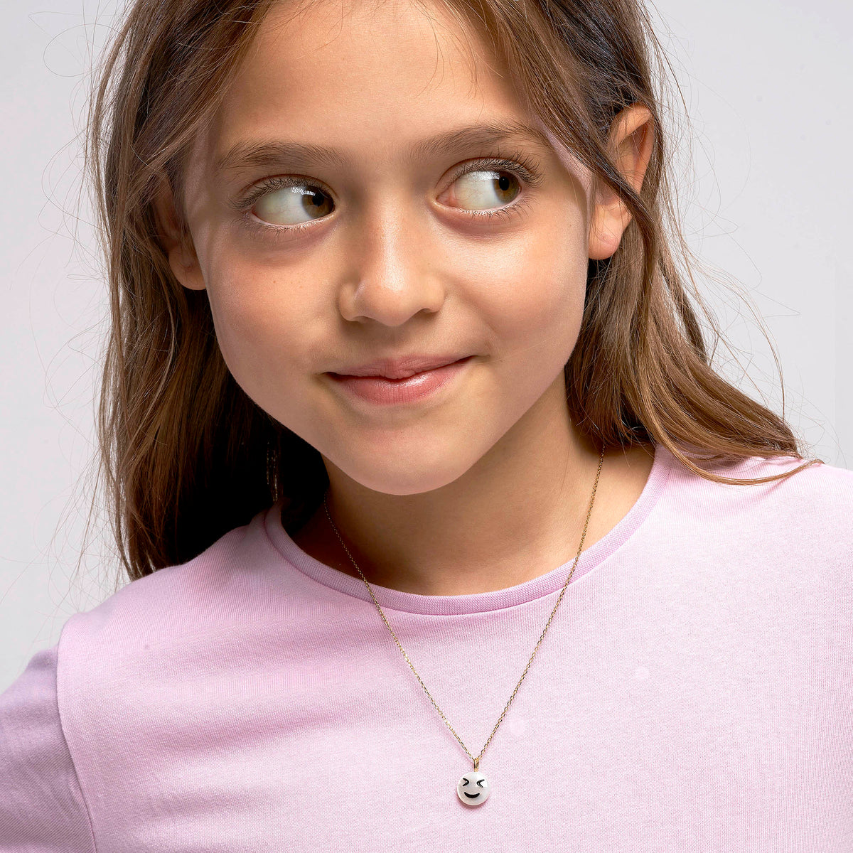 Happy Kids | Blush Pendant | White Mother of Pearl | 14K Gold Plated 925 Silver